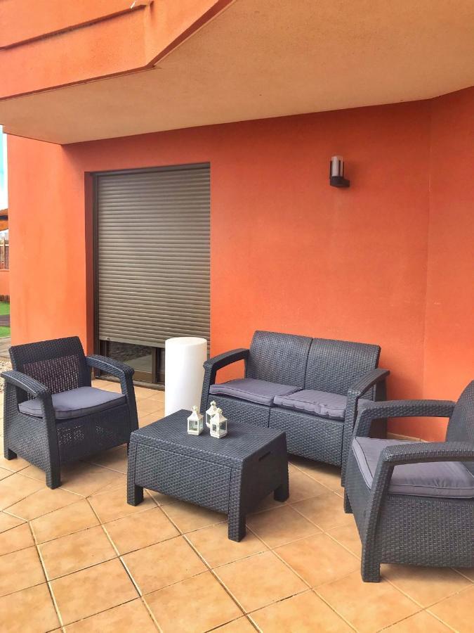 Beautiful Apartment In La Tejita With Pool กรานาดิลญา เด อาโบนา ภายนอก รูปภาพ
